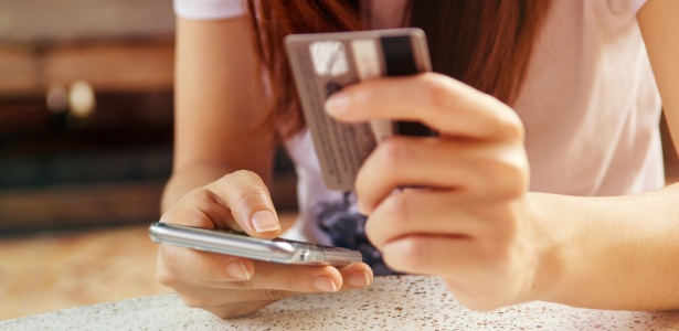 Leia mais sobre o artigo Você sabia que pode se arrepender pelas compras realizadas por internet e telefone?